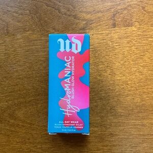 Urban Decay Hydromaniac blush
